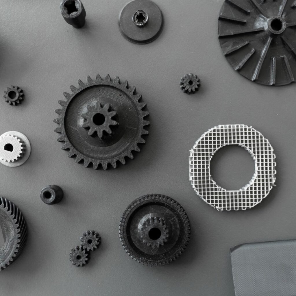 Best Practices for Designing User-Friendly Themes 3d printed objects on the table in the laboratory nxudsw5 (1)